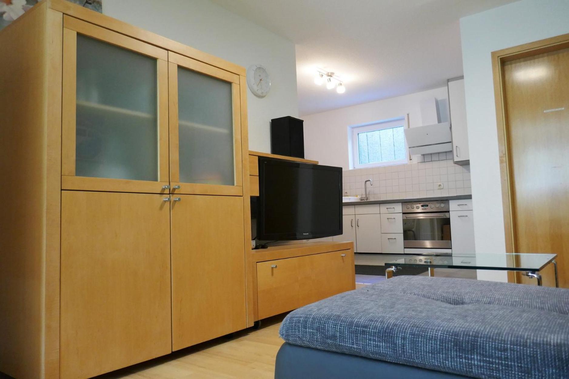 Ferienwohnung Emilia, 36Qm Мюнзинген Экстерьер фото